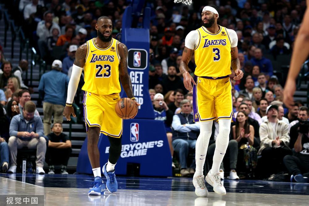 待一个更璀 待一个更璀