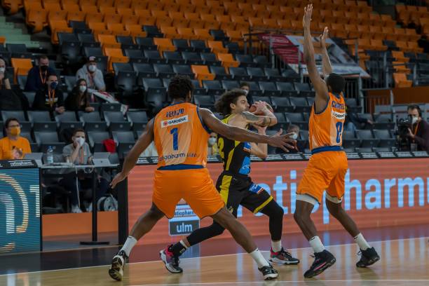 西班牙球星 西班牙球星